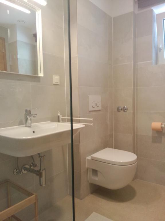 Drance 16 Apartments Селце Номер фото