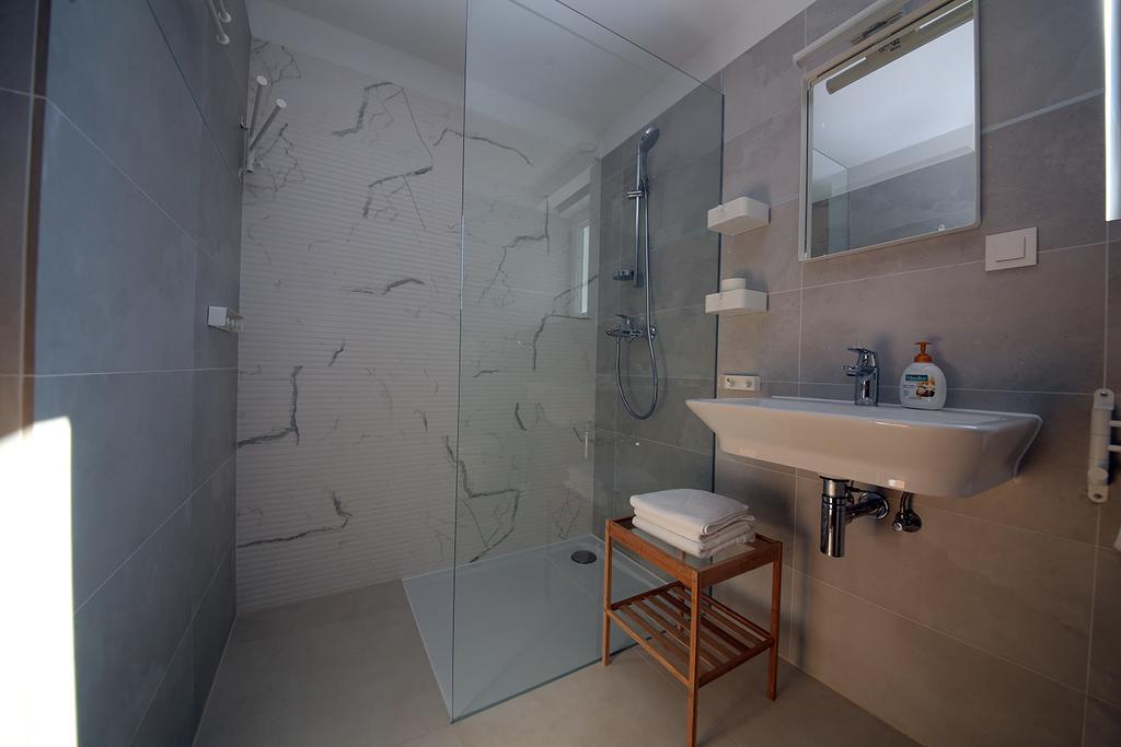 Drance 16 Apartments Селце Экстерьер фото